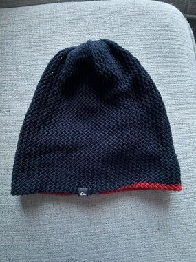 Quiksilver Reversible Black and Red Knit Beanie